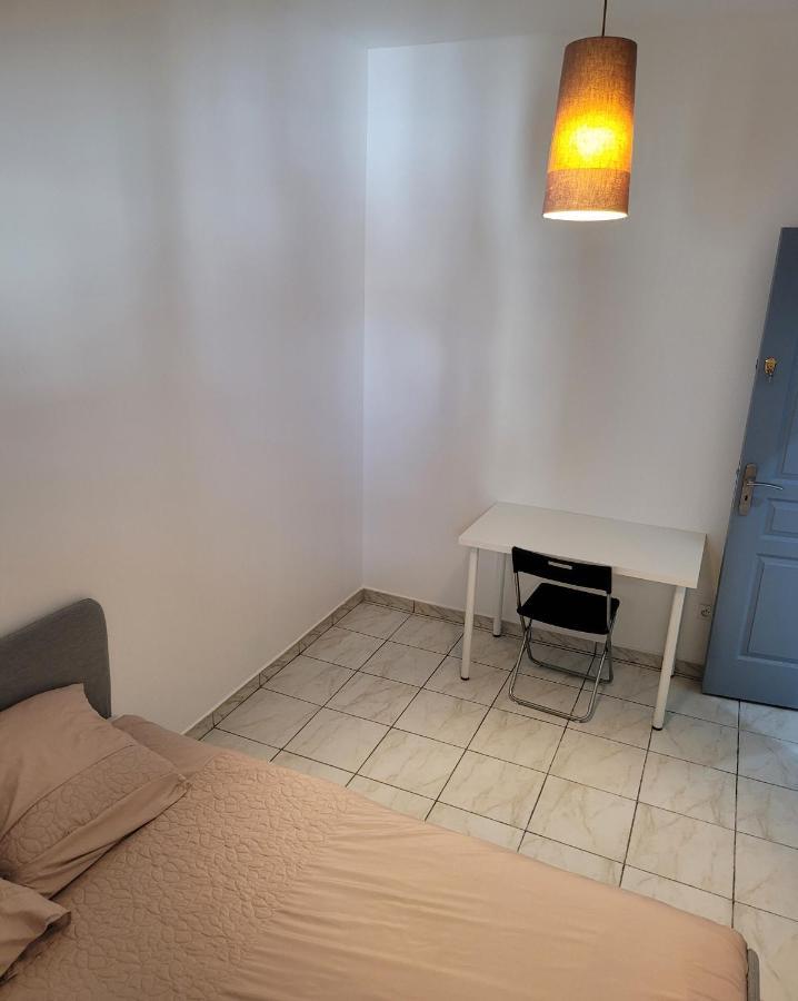 le T3 à 600mètre du vieux port proche de la gare Apartamento Marselha Exterior foto